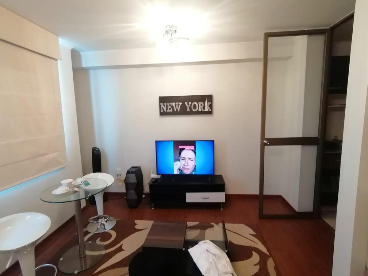 Departamento Estudio Full Equipado Wifi Cerca A Todo Lima Appartamento Esterno foto